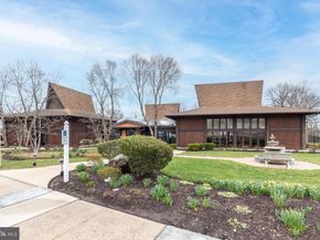 10204 Valley Forge Circle 204, King Of Prussia PA 19406