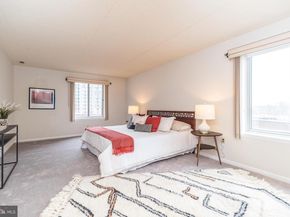 10204 Valley Forge Circle 204, King Of Prussia PA 19406