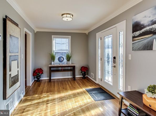 5635 Fillmore Avenue, Alexandria VA 22311