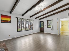 556 Anne Street, Huntingdon Valley PA 19006
