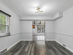 556 Anne Street, Huntingdon Valley PA 19006