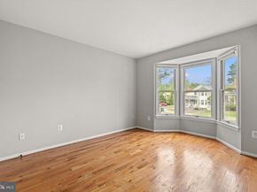 8405 Hollis Lane, Vienna VA 22182