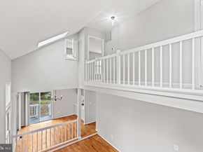 8405 Hollis Lane, Vienna VA 22182