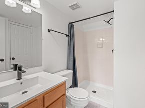 8405 Hollis Lane, Vienna VA 22182