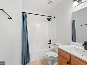 8405 Hollis Lane, Vienna VA 22182