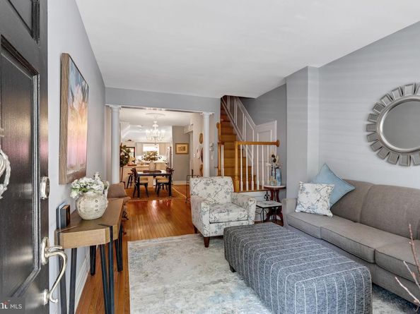 610 Pine Street, Philadelphia PA 19106
