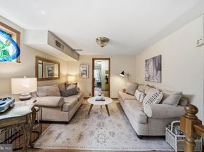 610 Pine Street, Philadelphia PA 19106