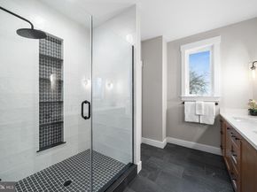 541 E Hector 9, Conshohocken PA 19428