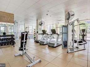 560 N Street SW N114, Washington DC 20024