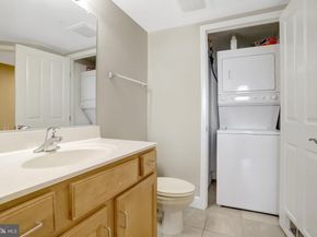 1205 N Garfield Street 908, Arlington VA 22201