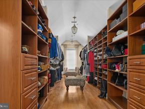 132 Parsons Lane, Newtown PA 18940