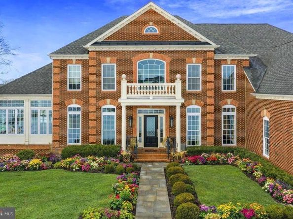 132 Parsons Lane, Newtown PA 18940