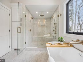 2577 Wayland Road, Berwyn PA 19312