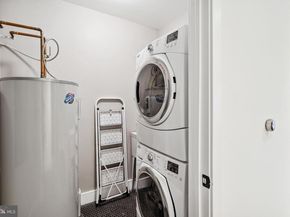 233 Chestnut Street 4, Philadelphia PA 19106