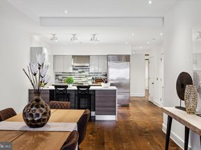 233 Chestnut Street 4, Philadelphia PA 19106