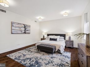 233 Chestnut Street 4, Philadelphia PA 19106