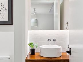 233 Chestnut Street 4, Philadelphia PA 19106