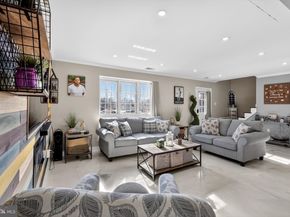 1999 Hollandale Drive, Bensalem PA 19020