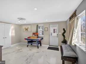1999 Hollandale Drive, Bensalem PA 19020