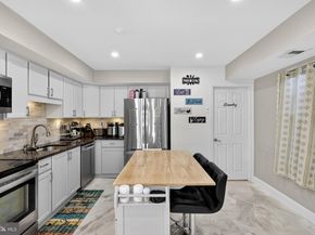 1999 Hollandale Drive, Bensalem PA 19020