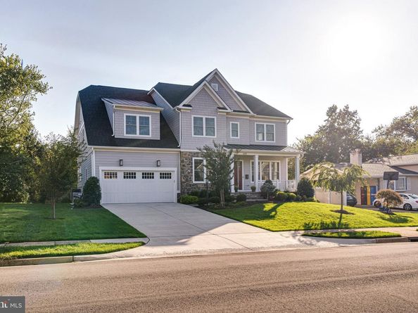 6501 Divine Street, Mclean VA 22101