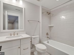 6501 Divine Street, Mclean VA 22101