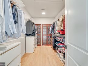 6501 Divine Street, Mclean VA 22101