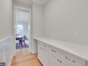 6501 Divine Street, Mclean VA 22101