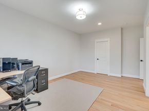 6501 Divine Street, Mclean VA 22101
