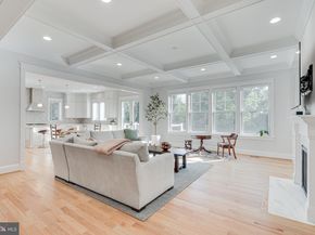 6501 Divine Street, Mclean VA 22101