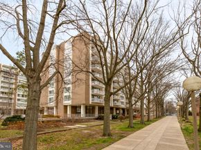 1435 4TH Street SW B505, Washington DC 20024