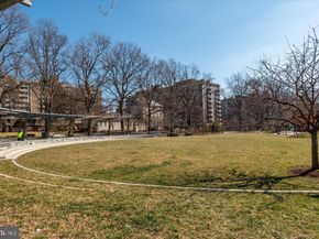 1435 4TH Street SW B505, Washington DC 20024