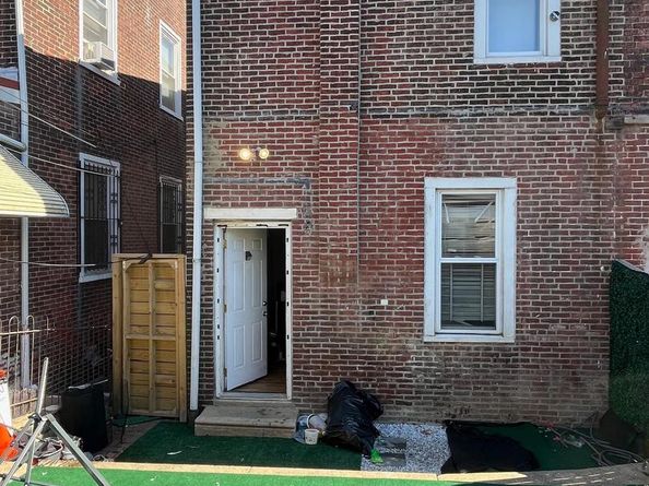 4256 Griscom Street, Philadelphia PA 19124