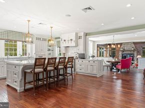 1075 S Leopard Road, Berwyn PA 19312