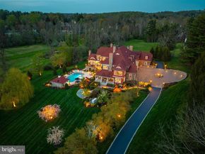 1075 S Leopard Road, Berwyn PA 19312