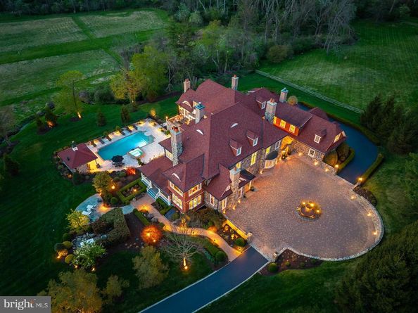 1075 S Leopard Road, Berwyn PA 19312