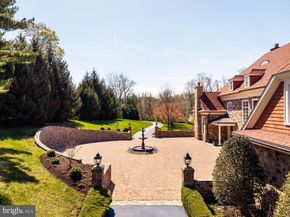 1075 S Leopard Road, Berwyn PA 19312