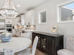 46337 Reddish Knob Drive, Sterling VA 20164