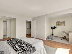 1325 18TH Street NW 1010, Washington DC 20036