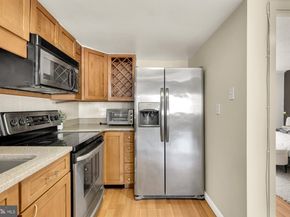 1325 18TH Street NW 1010, Washington DC 20036