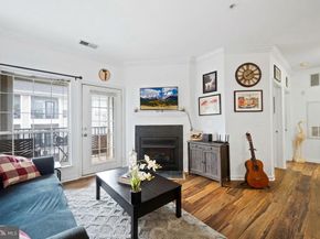 4860 Eisenhower Avenue 482, Alexandria VA 22304