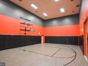 4860 Eisenhower Avenue 482, Alexandria VA 22304