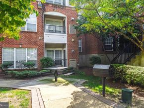 4860 Eisenhower Avenue 482, Alexandria VA 22304