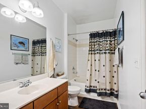 4860 Eisenhower Avenue 482, Alexandria VA 22304