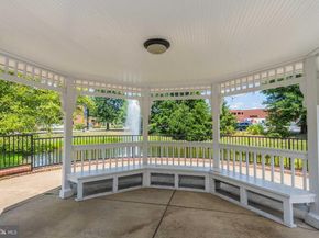 4860 Eisenhower Avenue 482, Alexandria VA 22304