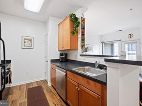 4860 Eisenhower Avenue 482, Alexandria VA 22304