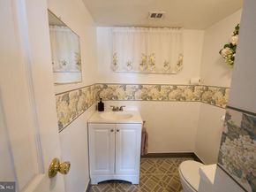 504 S Central Boulevard, Broomall PA 19008