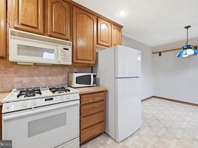 3209 Saxon Place, Philadelphia PA 19114