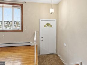 3209 Saxon Place, Philadelphia PA 19114