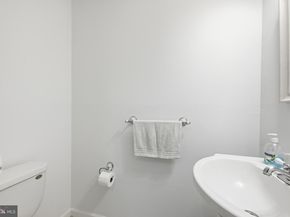 3209 Saxon Place, Philadelphia PA 19114